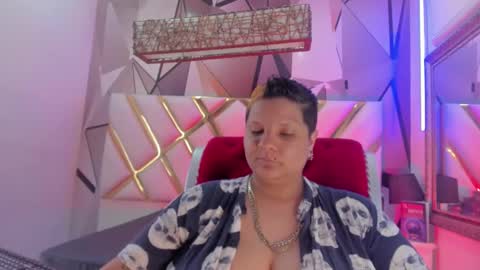 Snapshot of miacapucci1 chatting on March 8, 2025, 6:16 pm online show from March 8, 2025, 6:16 pm