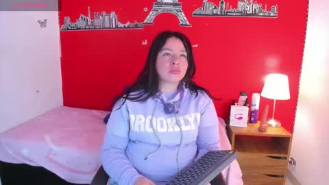 miadoll303av online show from September 22, 2025, 1:24 pm