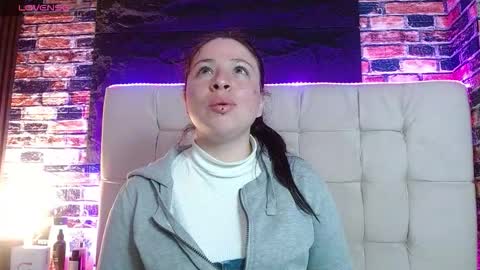 miadoll303av online show from October 25, 2025, 4:20 am