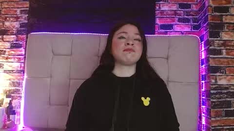 miadoll303av online show from November 4, 2025, 2:10 am