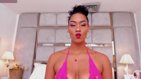 Call me Mia online show from December 11, 2024, 7:25 pm