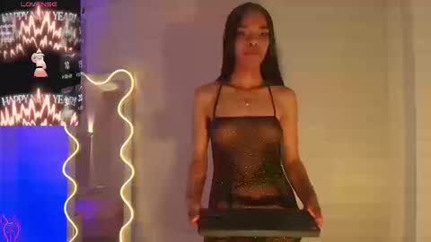 Mia online show from September 19, 2025, 11:49 pm