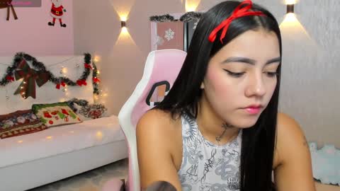 Snapshot of miagomez1 chatting on December 28, 2024, 12:24 pm Mia Gomez online show from December 28, 2024, 12:24 pm