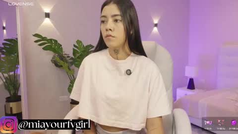Snapshot of miagomez1 chatting on September 9, 2025, 12:37 pm Mia Gomez online show from September 9, 2025, 12:37 pm