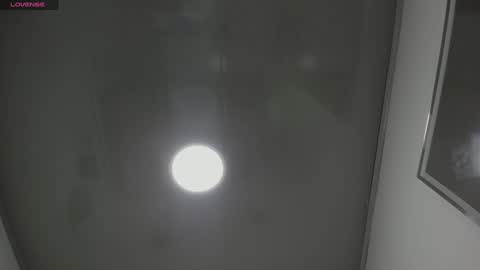 Miah Collins online show from February 6, 2025, 10:59 am