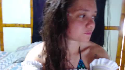 Snapshot of miahells chatting on September 28, 2025, 3:17 pm Mia Sam online show from September 28, 2025, 3:17 pm