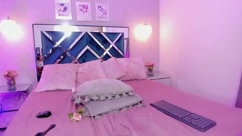 Snapshot of miakhalifa_7 chatting on March 12, 2025, 5:38 pm Mia Khalifa online show from March 12, 2025, 5:38 pm
