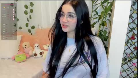 Snapshot of miamaiha chatting on February 23, 2025, 2:51 am mia 600am-1000am Colombia time online show from February 23, 2025, 2:51 am