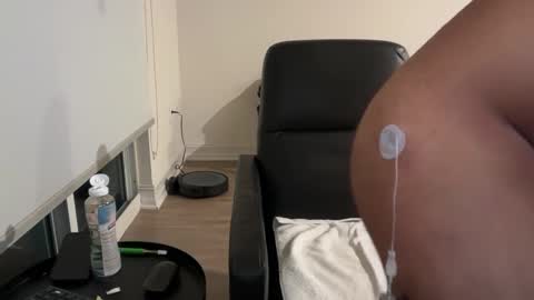 Snapshot of miamifit chatting on November 3, 2025, 1:40 am miamifit online show from November 3, 2025, 1:40 am