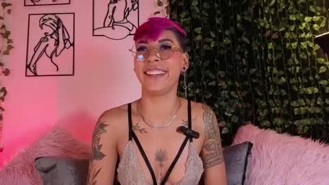 Snapshot of miamorgann chatting on October 25, 2025, 12:56 pm Mia Morgann online show from October 25, 2025, 12:56 pm