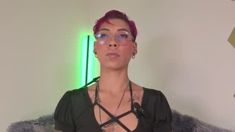 Snapshot of miamorgann chatting on November 24, 2025, 1:22 pm Mia Morgann online show from November 24, 2025, 1:22 pm