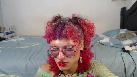 Snapshot of miancuntydoll chatting on December 31, 2024, 4:27 am MianCuntyDoll online show from December 31, 2024, 4:27 am