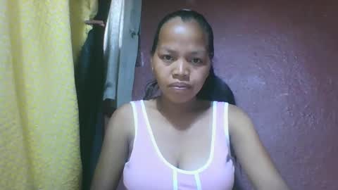 Snapshot of miarii chatting on March 10, 2025, 4:28 am miarii online show from March 10, 2025, 4:28 am