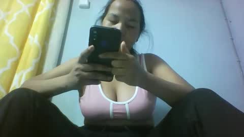 Snapshot of miarii chatting on September 27, 2025, 9:36 am miarii online show from September 27, 2025, 9:36 am