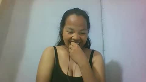 Snapshot of miarii chatting on October 3, 2025, 7:55 pm miarii online show from October 3, 2025, 7:55 pm