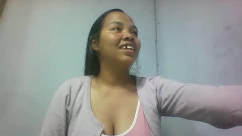 Snapshot of miarii chatting on October 12, 2025, 6:23 am miarii online show from October 12, 2025, 6:23 am