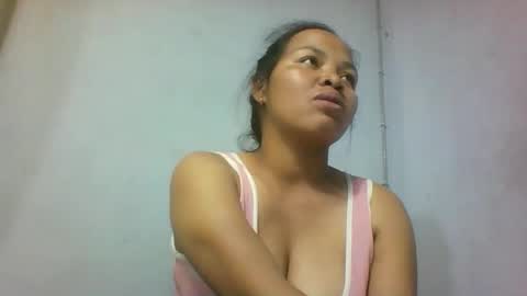 miarii online show from November 8, 2025, 6:07 pm