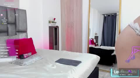 Snapshot of miarobertsmilf chatting on November 15, 2025, 12:30 am Mia Milf online show from November 15, 2025, 12:30 am