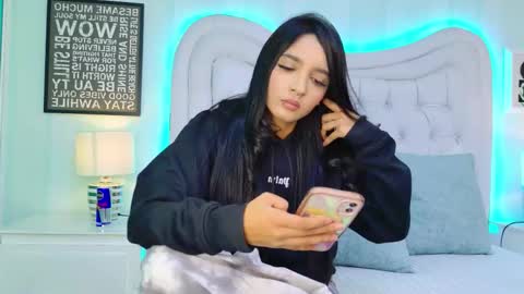 Snapshot of miasweetth chatting on October 9, 2025, 8:29 pm Mia Sweetth online show from October 9, 2025, 8:29 pm