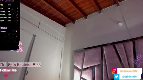 Snapshot of miavillalobos_ chatting on December 30, 2024, 8:47 pm Mia Villalobos online show from December 30, 2024, 8:47 pm