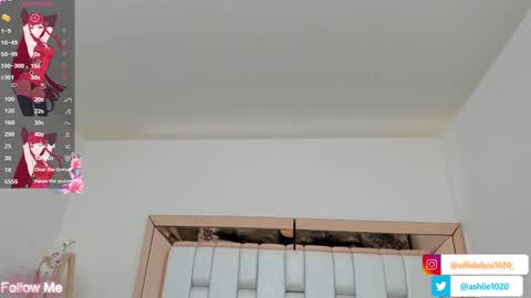 Snapshot of miavillalobos_ chatting on February 1, 2025, 4:54 pm Mia Villalobos online show from February 1, 2025, 4:54 pm