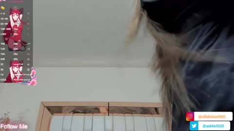 Snapshot of miavillalobos_ chatting on February 22, 2025, 3:36 pm Mia Villalobos online show from February 22, 2025, 3:36 pm