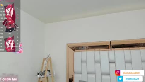 Snapshot of miavillalobos_ chatting on February 27, 2025, 12:23 pm Mia Villalobos online show from February 27, 2025, 12:23 pm