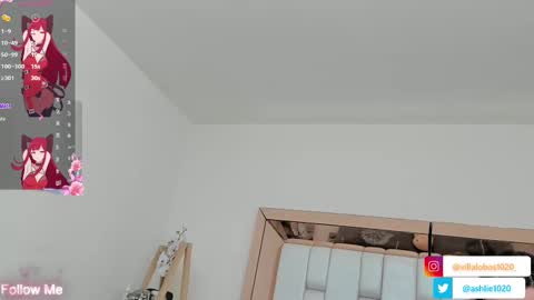 Snapshot of miavillalobos_ chatting on March 4, 2025, 11:54 pm Mia Villalobos online show from March 4, 2025, 11:54 pm