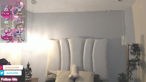 Snapshot of miavillalobos_ chatting on September 24, 2025, 11:57 am Mia Villalobos online show from September 24, 2025, 11:57 am