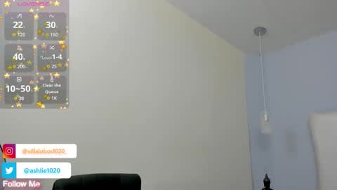 Snapshot of miavillalobos_ chatting on October 28, 2025, 11:47 am Mia Villalobos online show from October 28, 2025, 11:47 am