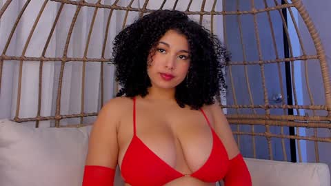 Snapshot of miawoderfull chatting on January 18, 2025, 6:34 am Mia online show from January 18, 2025, 6:34 am