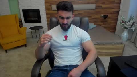 Snapshot of micahlane chatting on November 10, 2025, 5:28 am MicahLane online show from November 10, 2025, 5:28 am