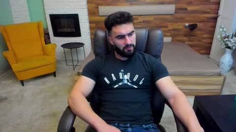 Snapshot of micahlane chatting on November 23, 2025, 5:29 am MicahLane online show from November 23, 2025, 5:29 am