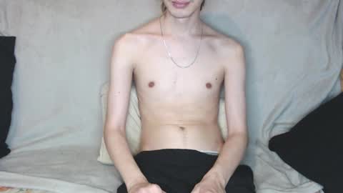 Snapshot of michael_danymans chatting on October 23, 2025, 5:40 am Michael online show from October 23, 2025, 5:40 am