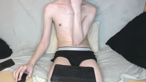 Snapshot of michael_danymans chatting on November 5, 2025, 6:46 am Michael online show from November 5, 2025, 6:46 am