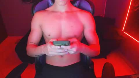Snapshot of michael_twink18 chatting on September 15, 2025, 3:39 am Michael online show from September 15, 2025, 3:39 am