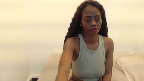 Michaela online show from January 18, 2025, 3:27 pm