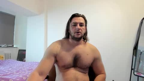 Snapshot of michaelragnar90 chatting on December 15, 2025, 9:46 am michaelragnar90 online show from December 15, 2025, 9:46 am