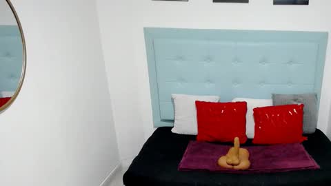 Snapshot of michel_rous_la_mas_caliente chatting on September 27, 2025, 1:49 pm michel_rous_la_mas_caliente online show from September 27, 2025, 1:49 pm