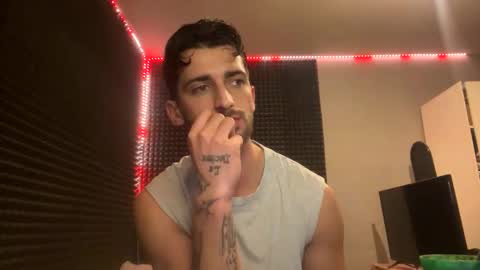 michelemagnetico online show from November 12, 2025, 11:03 pm