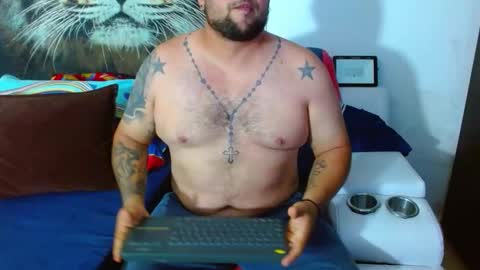 michell_myers online show from November 10, 2025, 8:19 pm