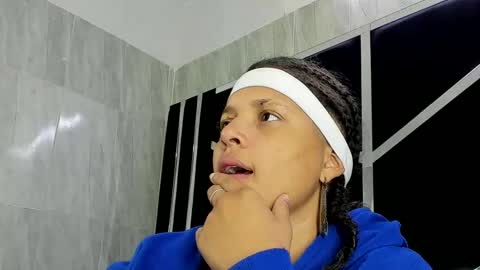 Snapshot of michell_rs chatting on February 4, 2025, 2:17 am michell_rs online show from February 4, 2025, 2:17 am