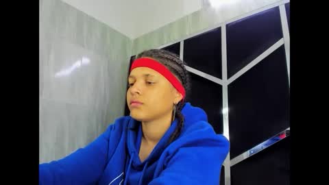 Snapshot of michell_rs chatting on February 15, 2025, 1:10 am michell_rs online show from February 15, 2025, 1:10 am