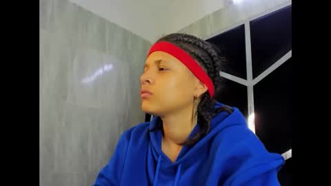 Snapshot of michell_rs chatting on February 18, 2025, 1:10 am michell_rs online show from February 18, 2025, 1:10 am