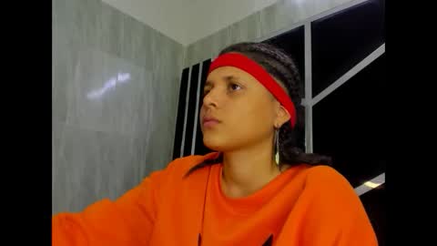 Snapshot of michell_rs chatting on February 20, 2025, 3:56 am michell_rs online show from February 20, 2025, 3:56 am