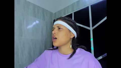 Snapshot of michell_rs chatting on February 28, 2025, 1:05 am michell_rs online show from February 28, 2025, 1:05 am