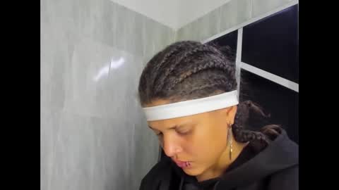 Snapshot of michell_rs chatting on March 7, 2025, 6:46 am michell_rs online show from March 7, 2025, 6:46 am