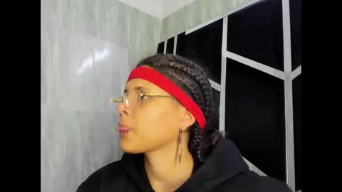 Snapshot of michell_rs chatting on March 12, 2025, 7:24 am michell_rs online show from March 12, 2025, 7:24 am