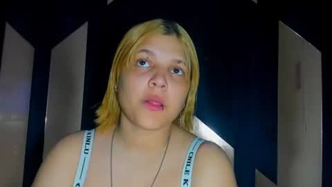 Snapshot of michell_rs chatting on November 9, 2025, 2:21 am michell_rs online show from November 9, 2025, 2:21 am