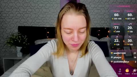 Snapshot of michelle_blond chatting on December 28, 2024, 8:26 am michelle_blond online show from December 28, 2024, 8:26 am